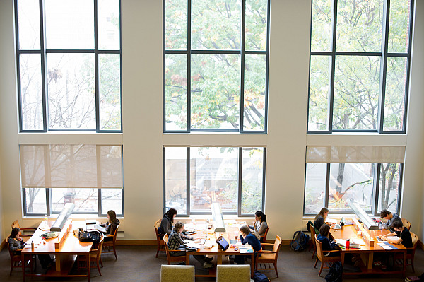 Tanenbaum Hall, Biddle Law Library with people, Tanenbaum Hall, Biddle Law Library with people